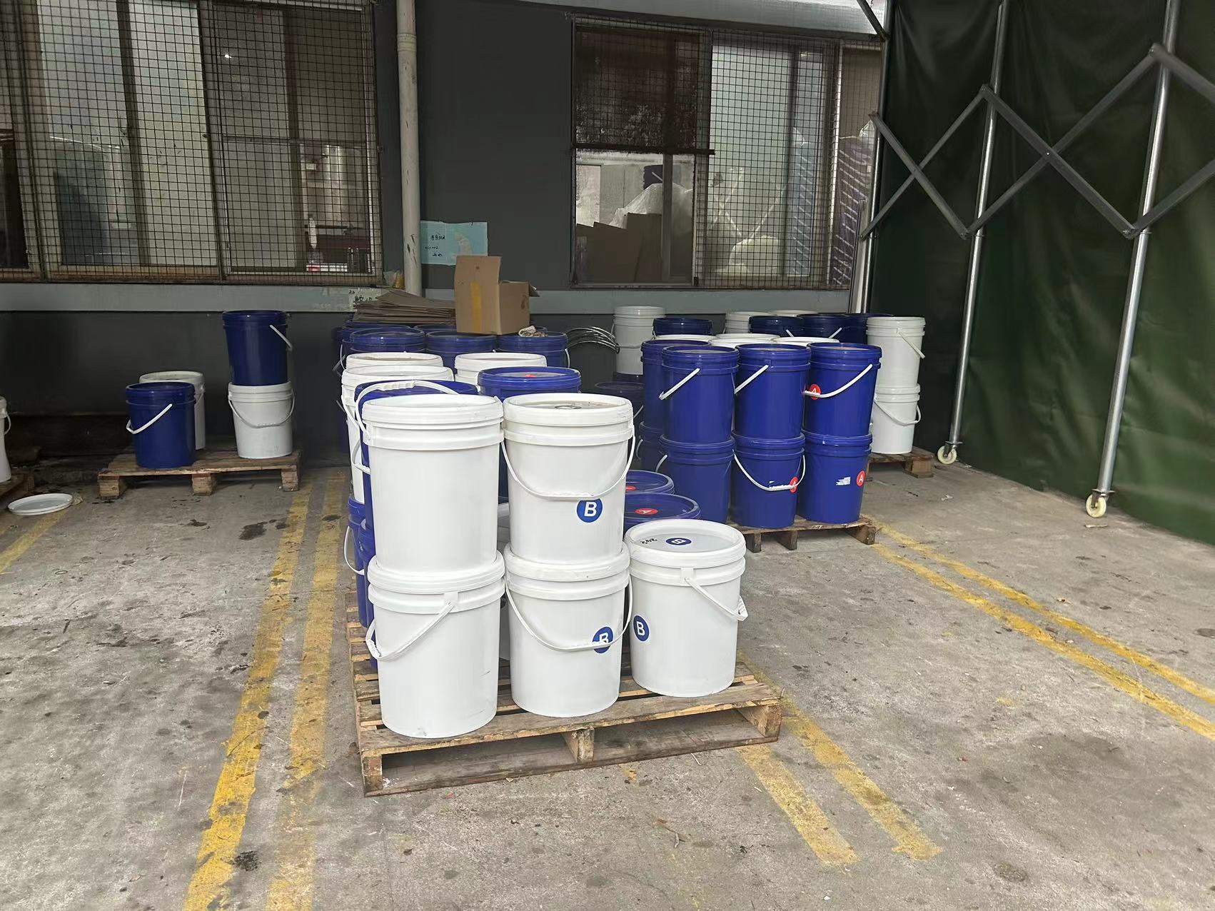 復(fù)合材料專用硅膠選擇有妙招，速來圍觀！